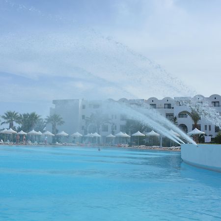 Club Palm Azur Families And Couples Hotel Aghir Bagian luar foto